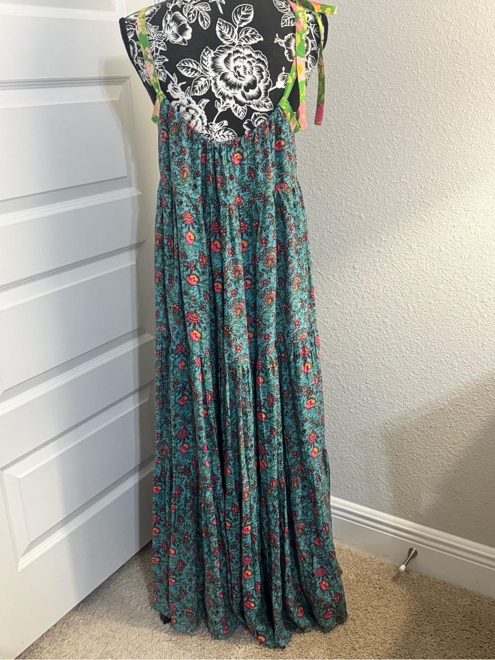 Natural Life Floral Tie Strap Maxi Dress Blue Pink Boho Size Small - Picture 6 of 9
